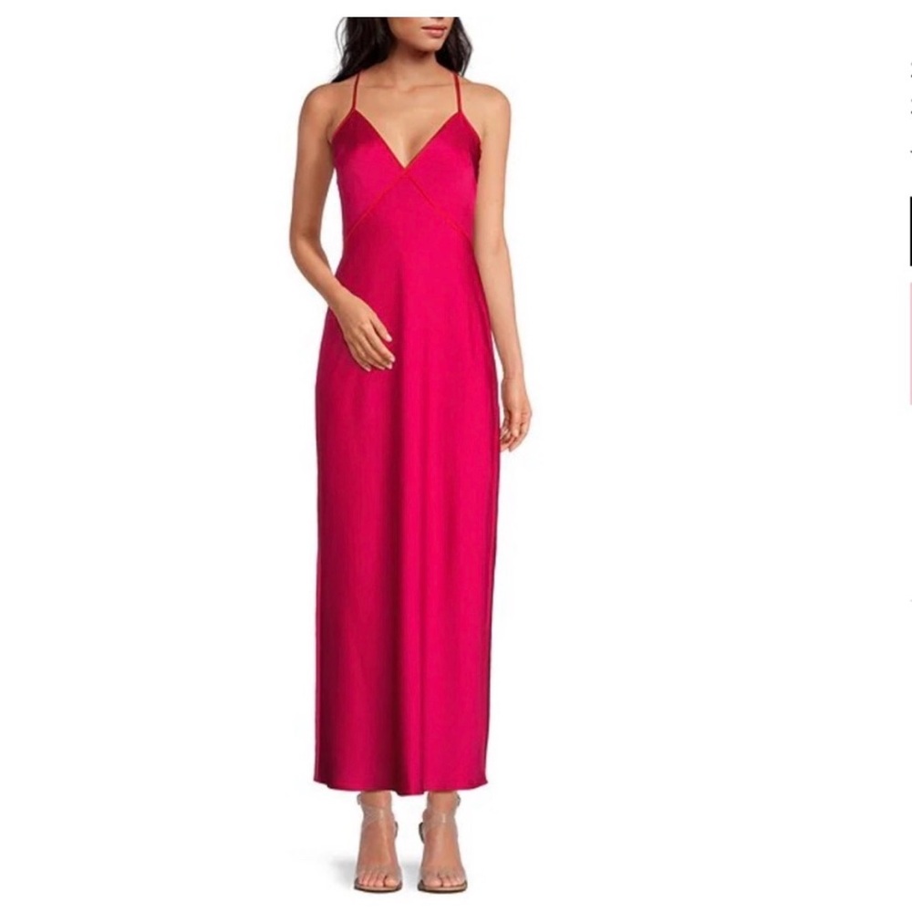 NWT Gianni Bini Stephanie Satin in Rose with Red Piping